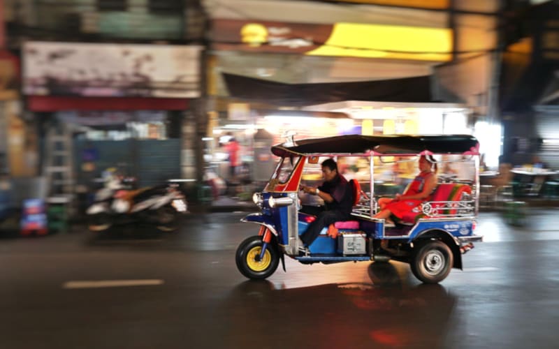 Bangkok Foot, Tuk-Tuk & Riverboat Tour - main image