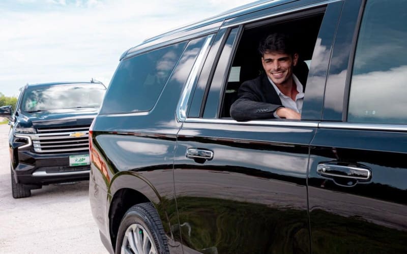 Cancun Luxury SUV Airport Transfer - main image