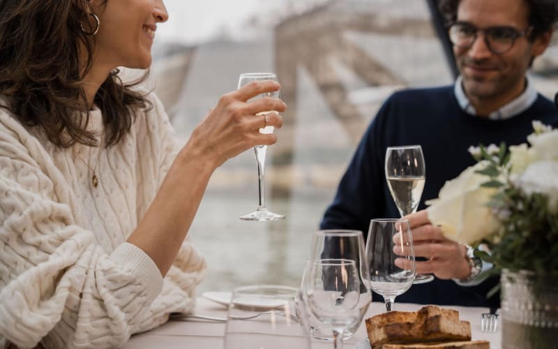 Valentine's Day Dinner Cruise in Paris - main image
