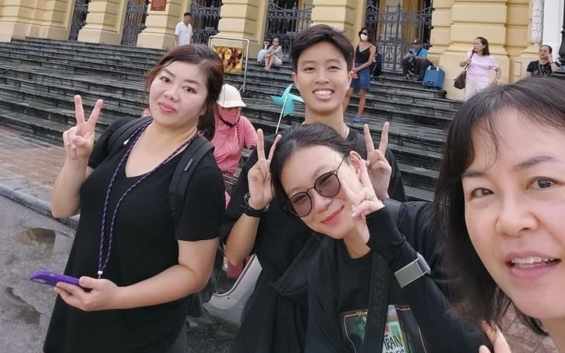 Hanoi Nightlife Motorbike Tour with Female Guide - main image