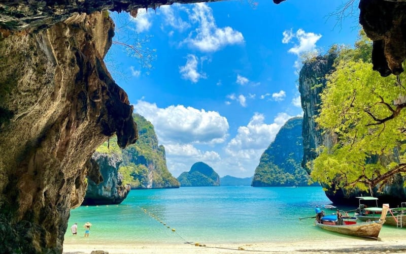 Hong Island Snorkeling Adventure - main image