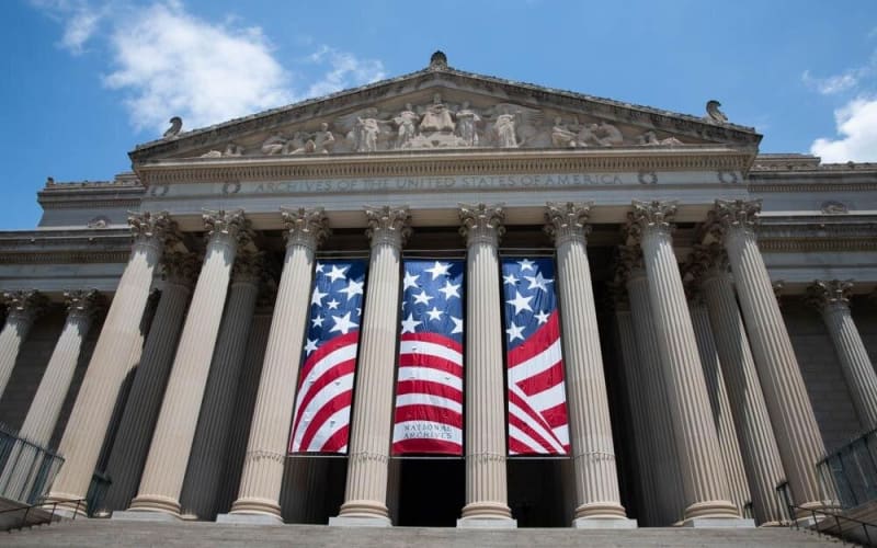 National Archives Skip-the-Line Guided Tour - main image