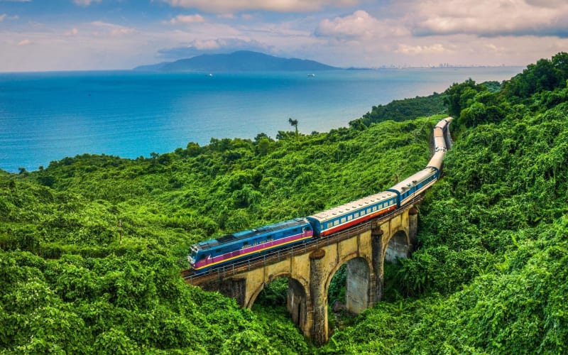 Hue Citadel Train Tour via Hai Van Pass - main image