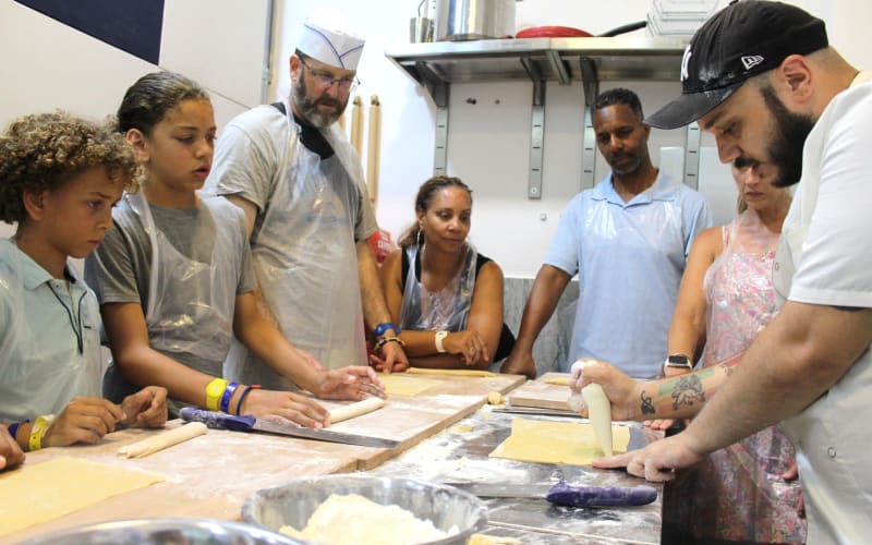 Authentic Naples Pasta Making Class - main image