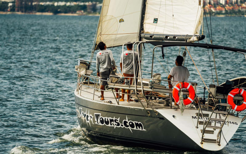 Private Chica Sailing Adventure in Puerto Vallarta - main image
