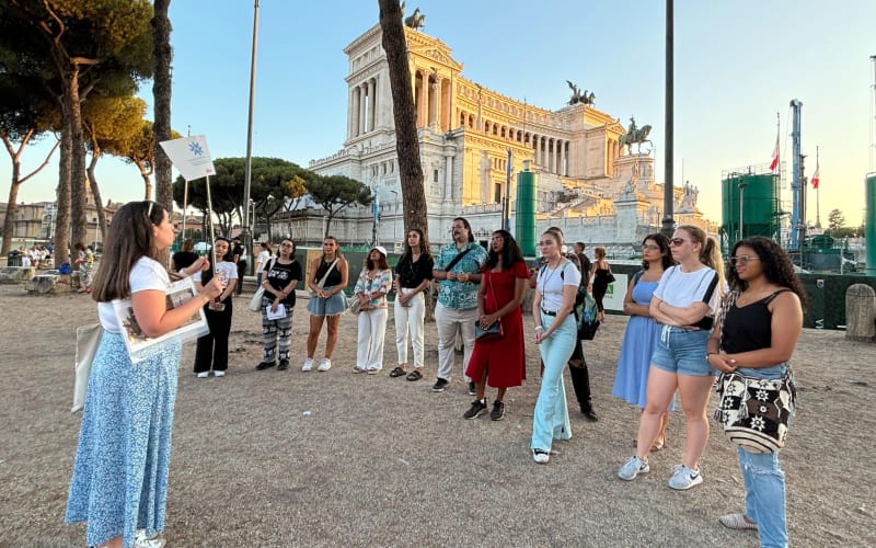 Rome's Top Attractions and Hidden Gems Walking Tour - main image