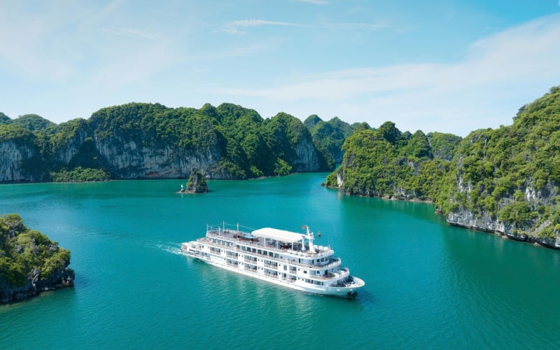 Paradise Legacy Halong Bay Cruise - main image