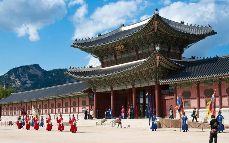 Seoul Royal Palace & City Tour - main image