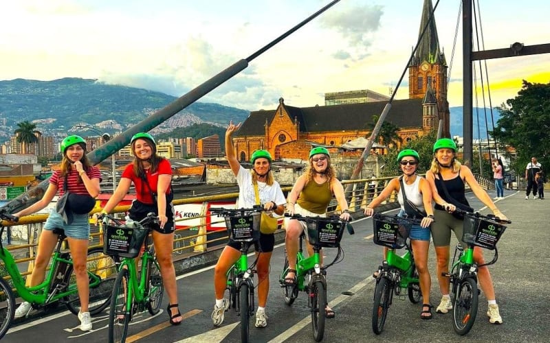 Medellín Electric Bike City Tour - main image