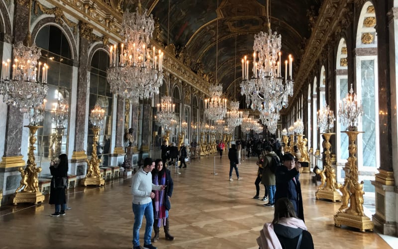 Versailles Palace & Marie-Antoinette's Estate Private Guided Tour - main image