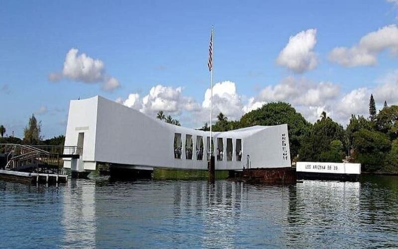 Private Pearl Harbor & Island Tour - main image