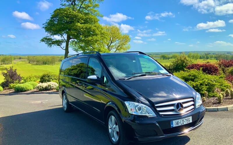 Private Driver Guide Ireland - main image