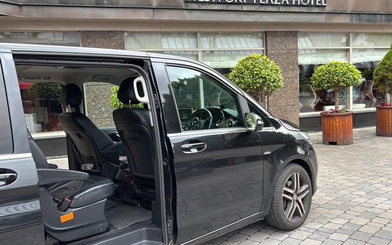 Shannon Airport to Galway City Private Transfer - main image