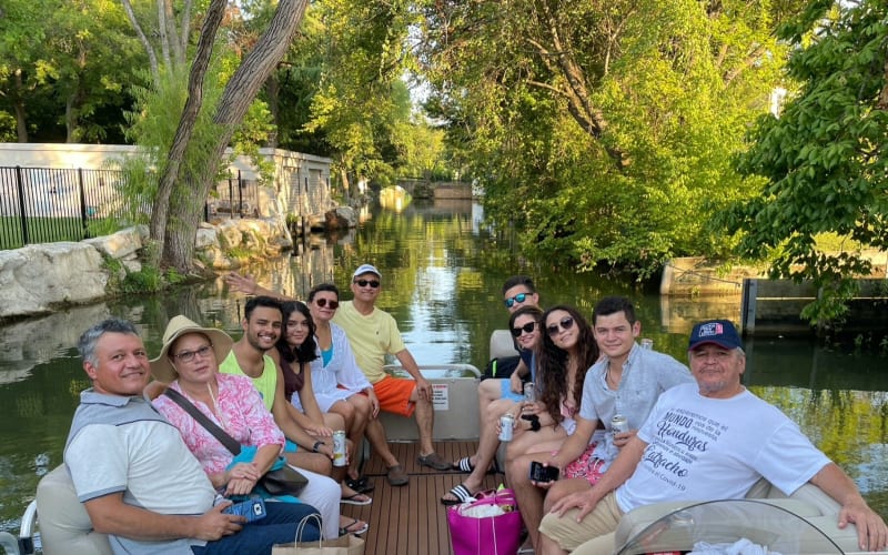 Lake Austin Scenic Boat Cruise - main image