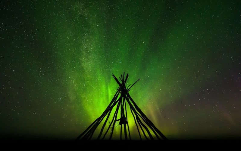 Alta: Northern Lights Tour by Minivan with Aurora Training - main image