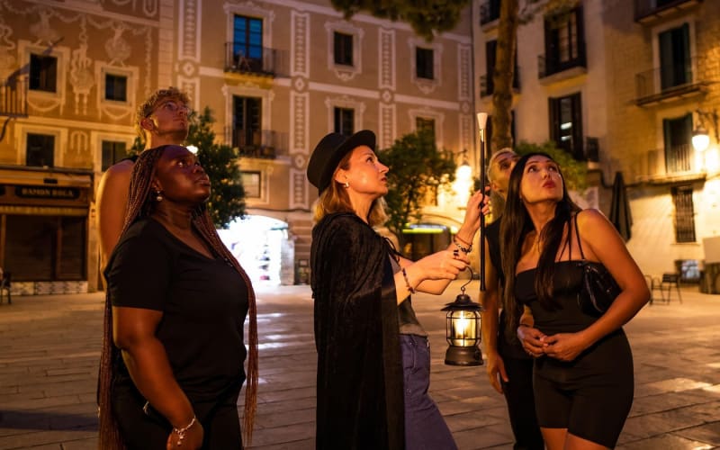 Barcelona Gothic Quarter Ghost Walking Tour - main image