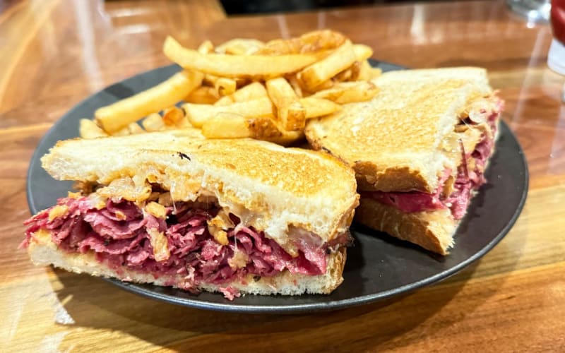 Kingston Downtown Food Walking Tour & Tastings - main image