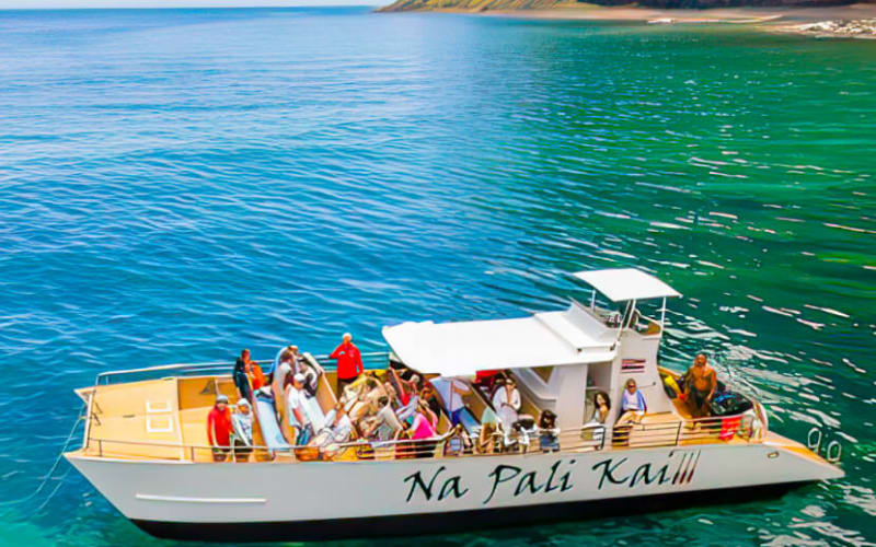 Na Pali Coast Family Tour - Na Pali Kai III - main image