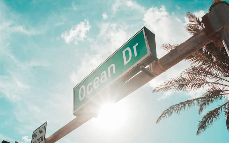 South Beach Highlights Walking Tour - main image