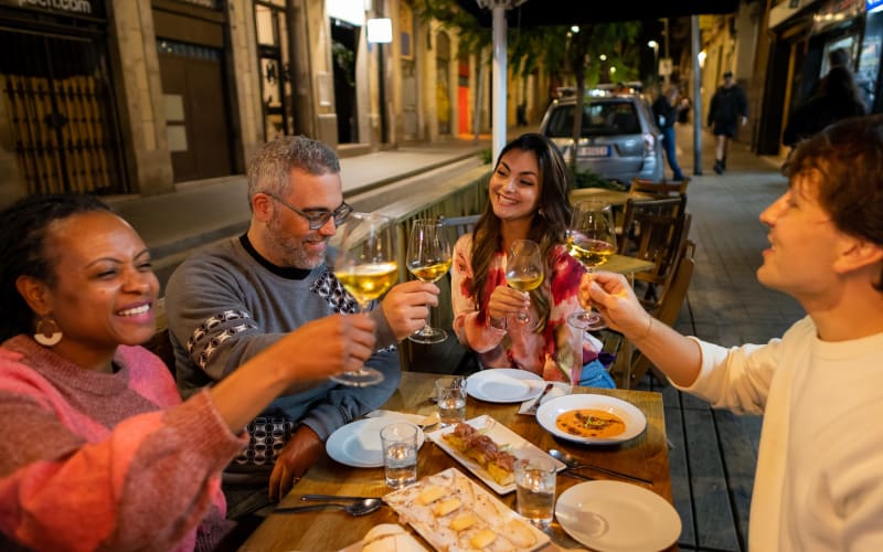 Barcelona Poble Sec Tapas & Wine Tour - main image