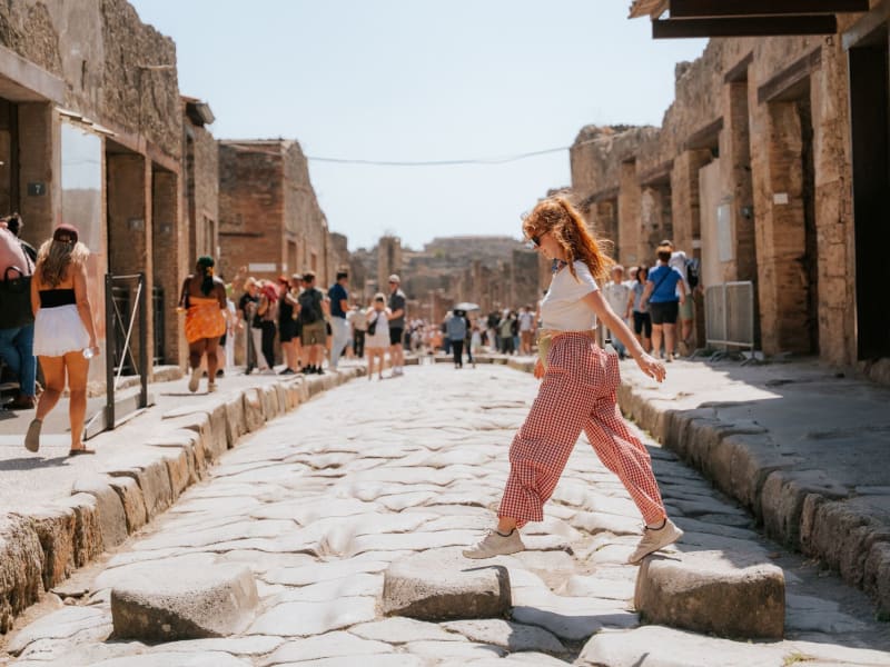Pompeii Express Tour with Skip-the-Line & Archaeologist Guide - main image