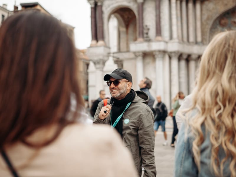 Private Welcome to Milan Tour: Duomo, Fashion, History & Aperitivo - main image