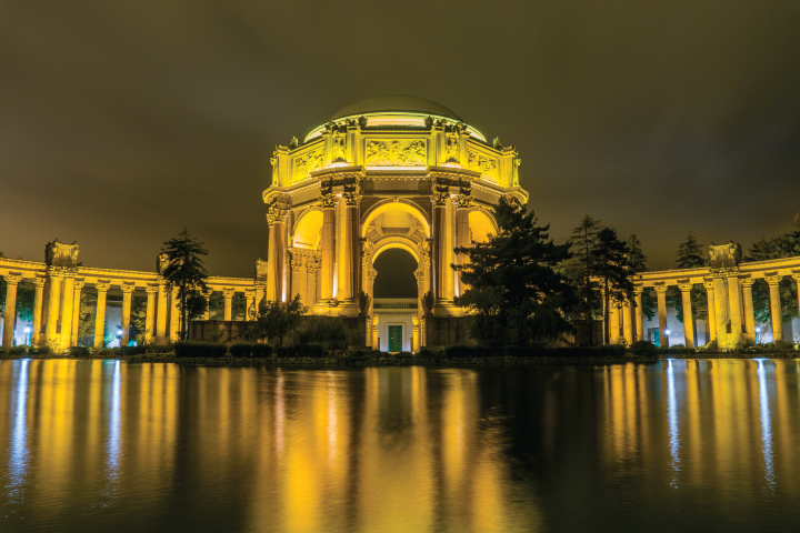 Palace of Fine Arts illuminated at night