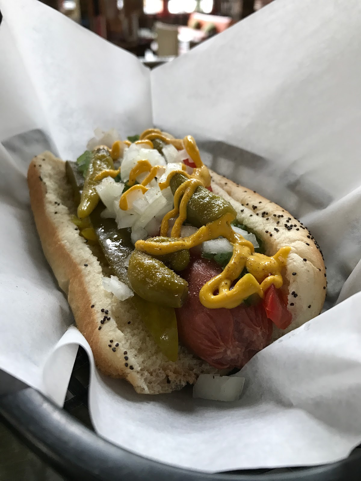 kibbitznest books, brews & blarney