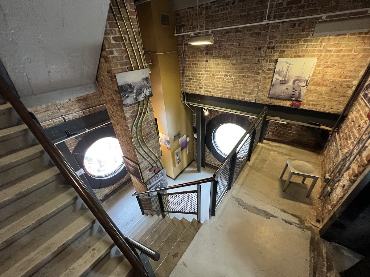 McCormick Bridgehouse & Chicago River Museum