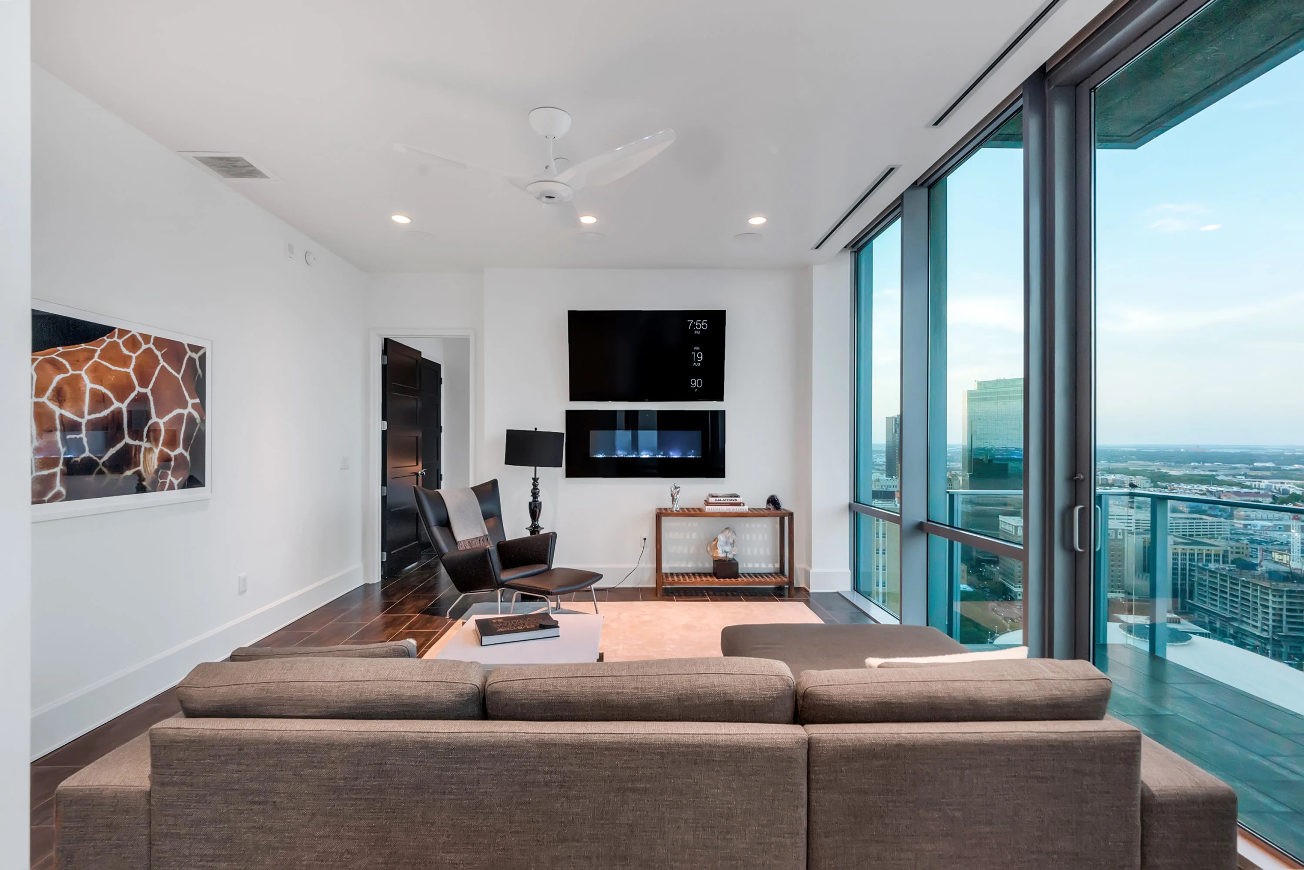 1301 Throckmorton Street #2703 | Fort Worth, TX | Luxury Real Estate | Concierge Auctions