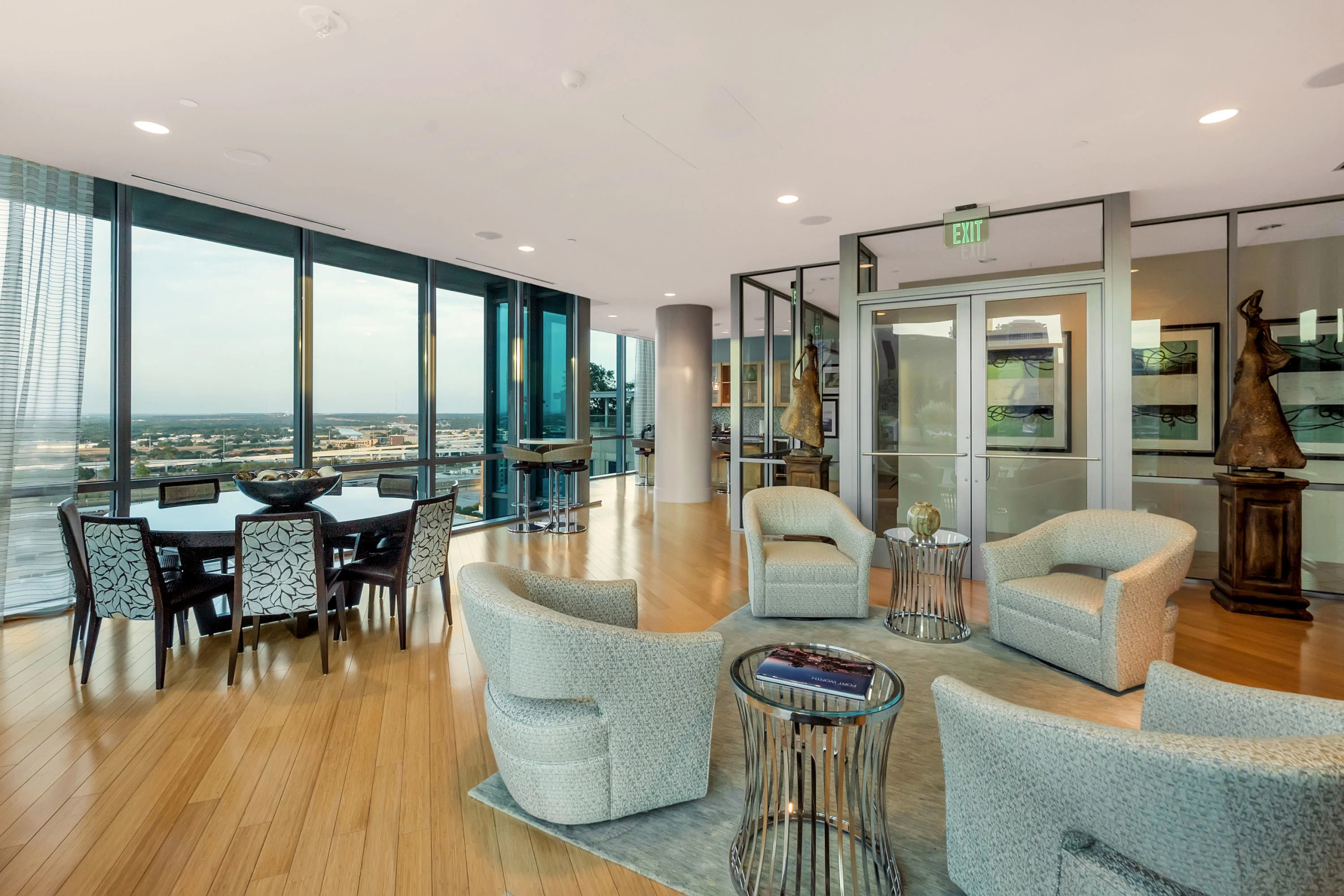 1301 Throckmorton Street #2703 | Fort Worth, TX | Luxury Real Estate | Concierge Auctions