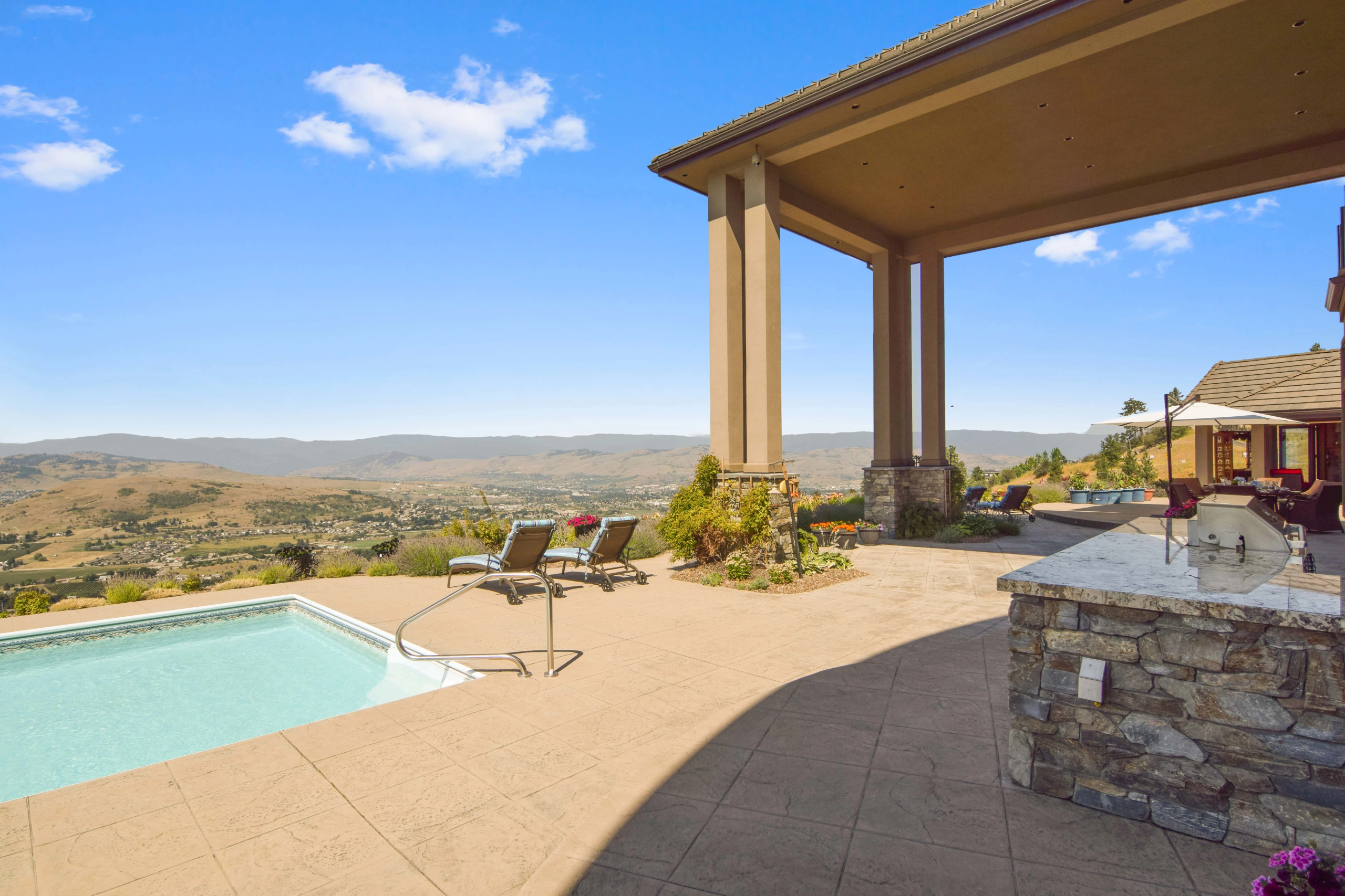 133 Ravine Drive | Coldstream, British Columbia, Canada | Luxury Real Estate