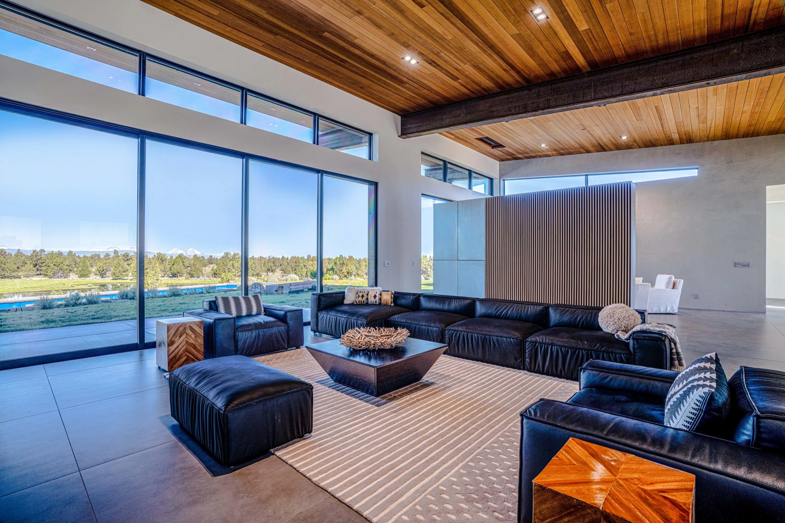 62265 Dodds Road, Bend, Oregon | Luxury Real Estate | Concierge Auctions