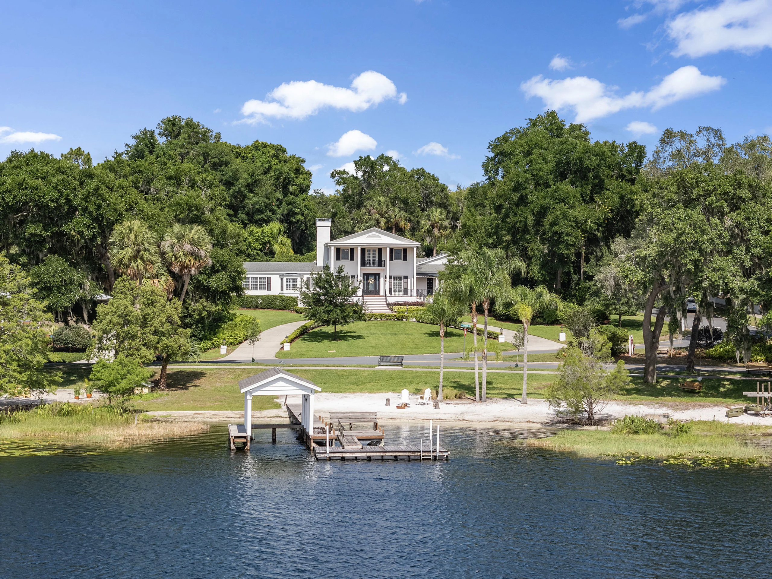 1414 Sylvan Drive | Mount Dora, Florida | Luxury Real Estate | Concierge Auctions