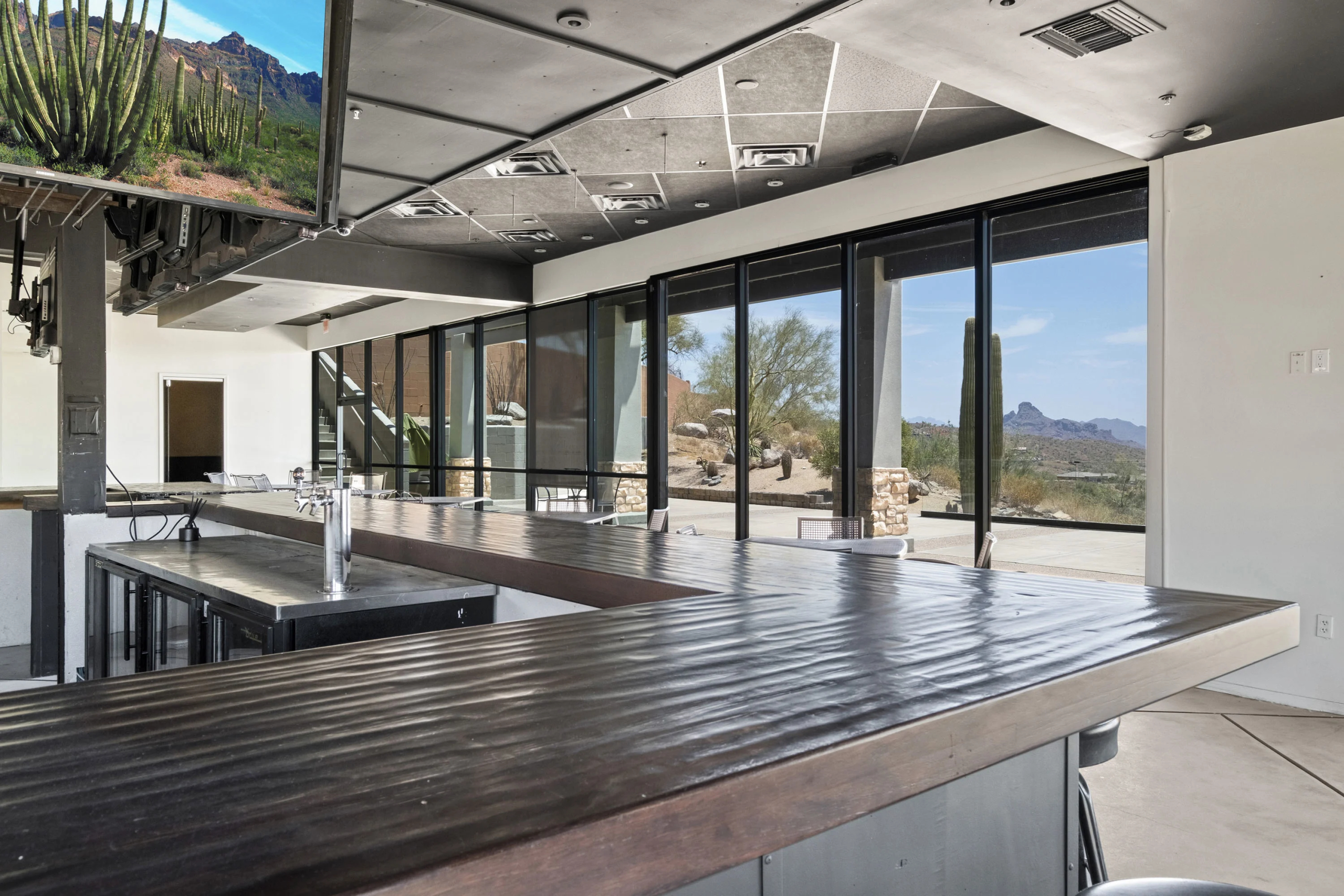 14815 E Shea Boulevard Unit 4, Fountain Hills, AZ | Luxury Real Estate | Concierge Auctions