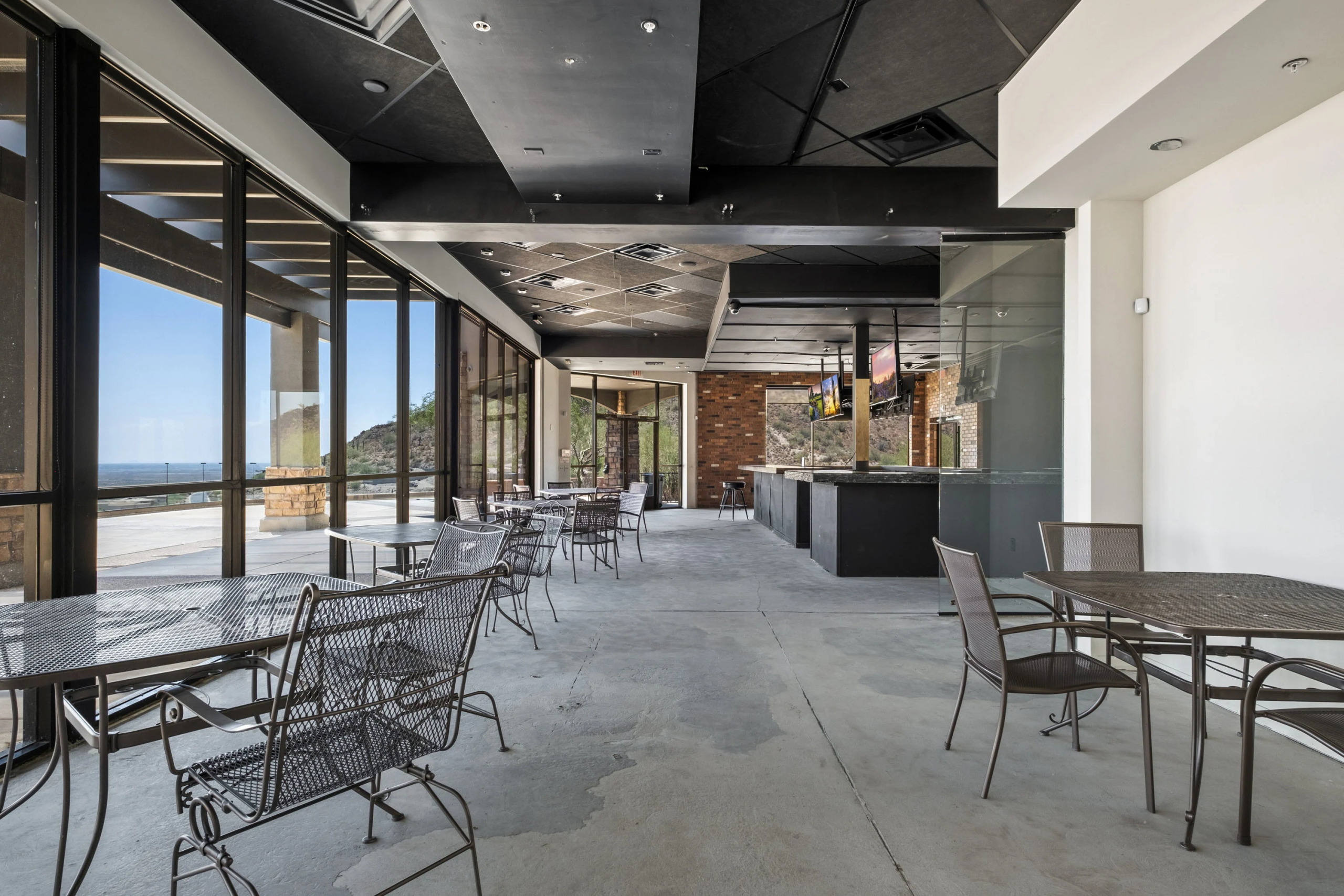 14815 E Shea Boulevard Unit 4, Fountain Hills, AZ | Luxury Real Estate | Concierge Auctions