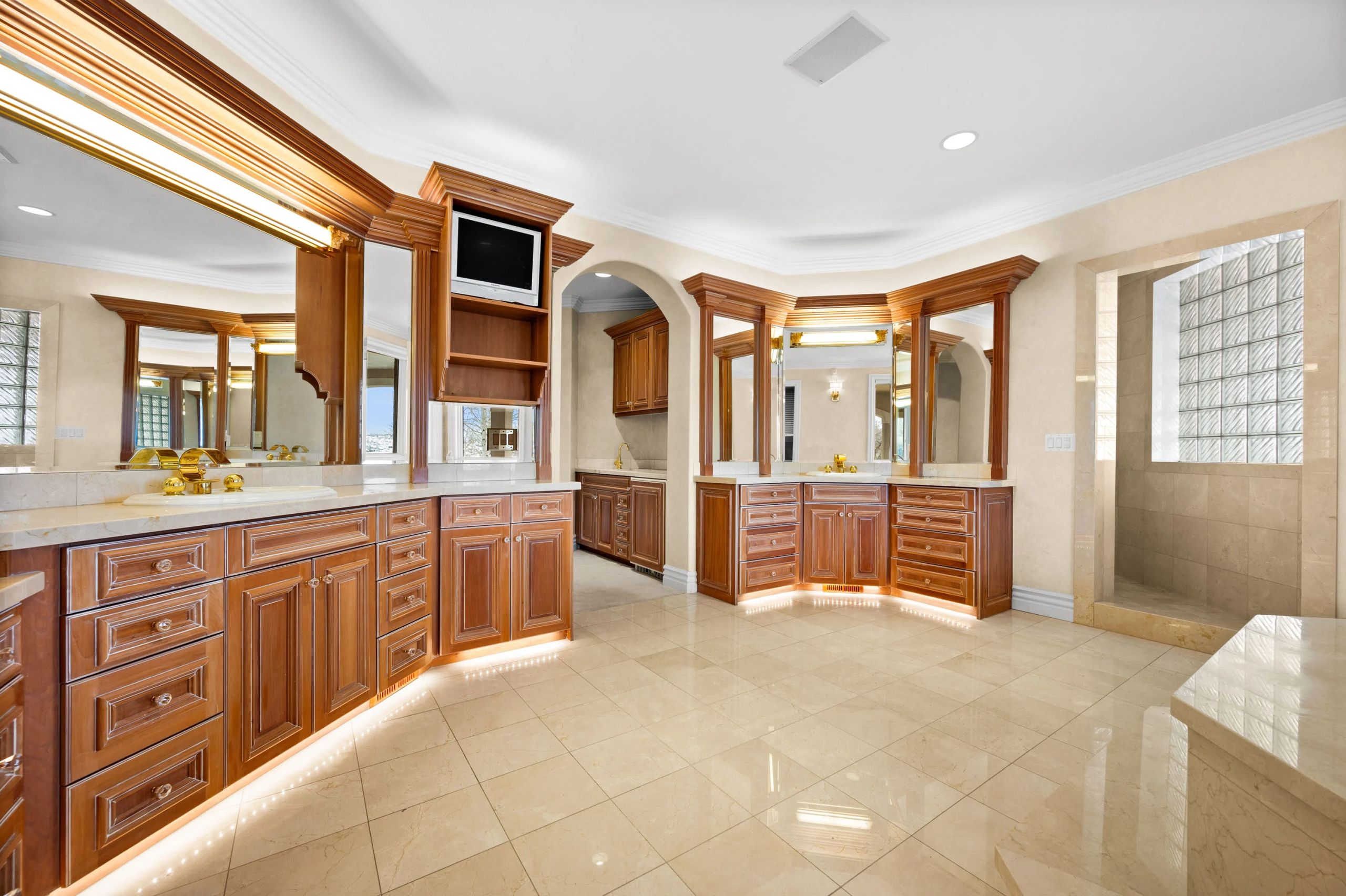 1501 Oak Haven Lane, Wanship UT | Luxury Real Estate | Concierge Auctions