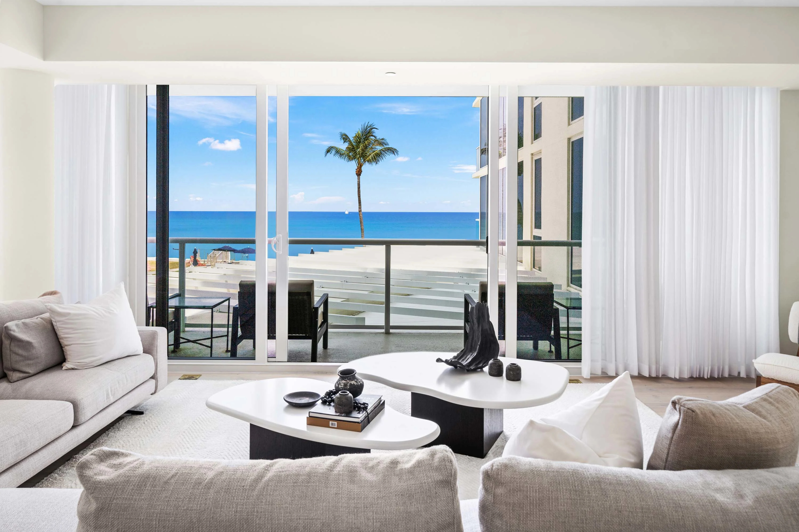3550 South Ocean Boulevard, 2B, South Palm Beach, Florida | Luxury Real Estate | Concierge Auctions