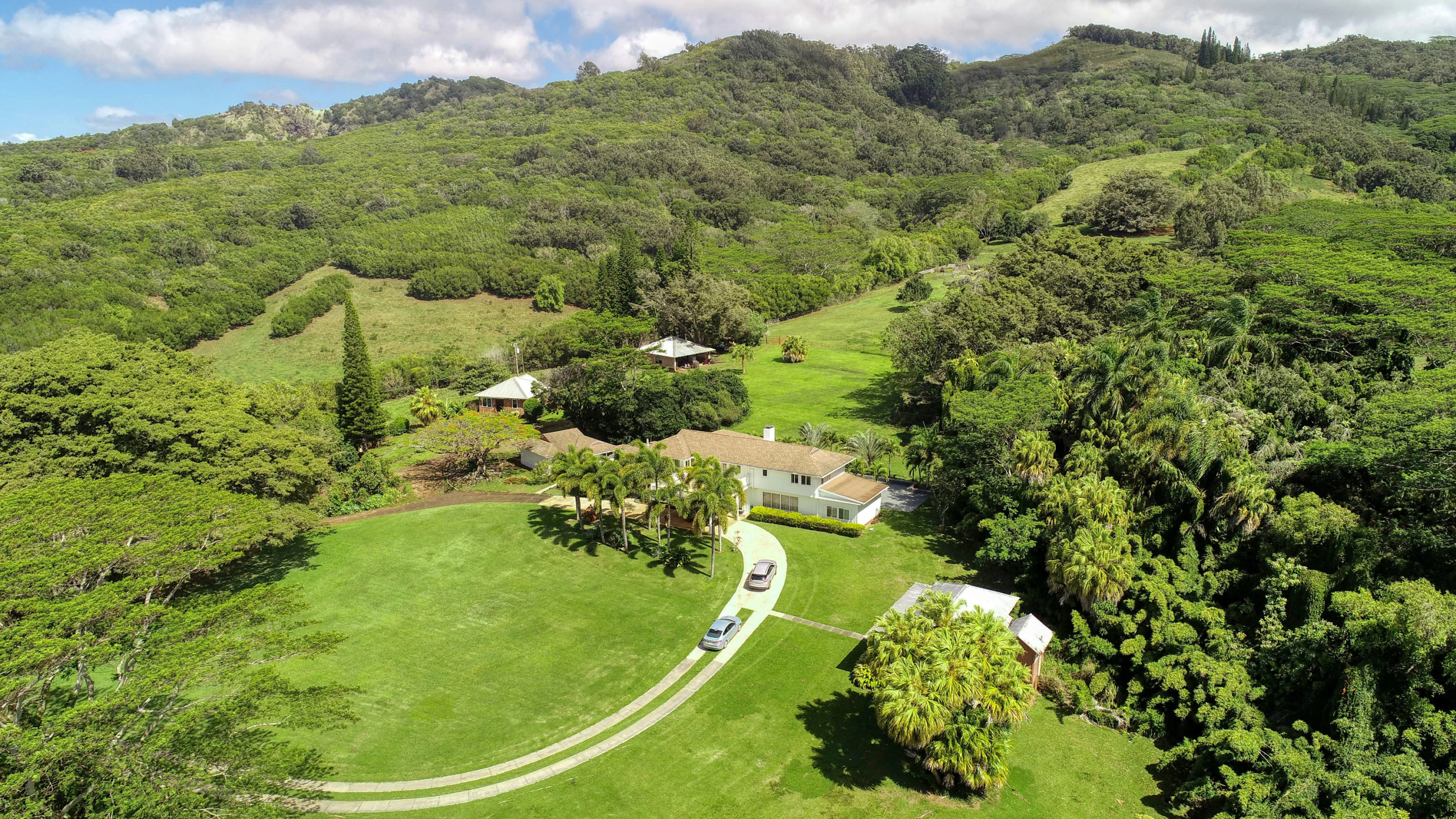 2-2131-Z Kaumualii Highway | Kalaheo, Hawaii | Luxury Real Estate