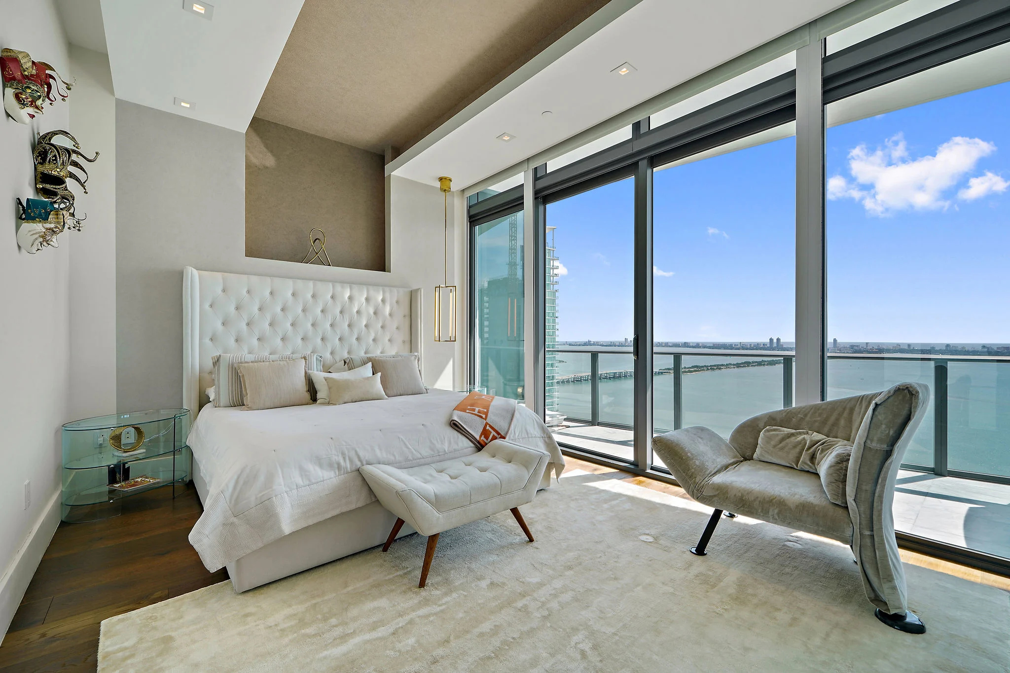 460 Northeast 28th Street, #4104, Miami, Florida | Luxury Real Estate | Concierge Auctions