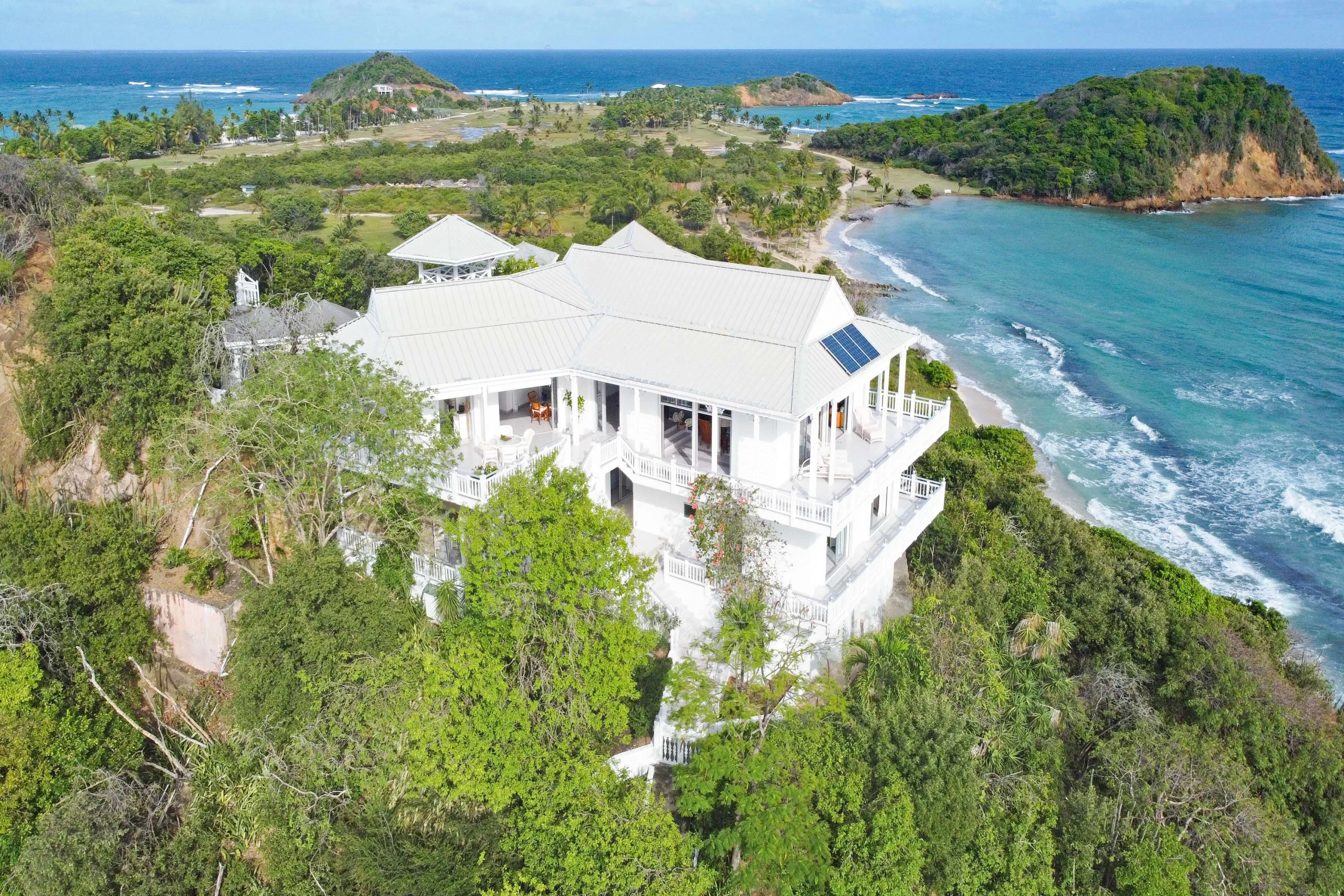Villa Almaviva, Palm Island, Saint Vincent and The Grenadines | Luxury Real Estate | Concierge Auctions