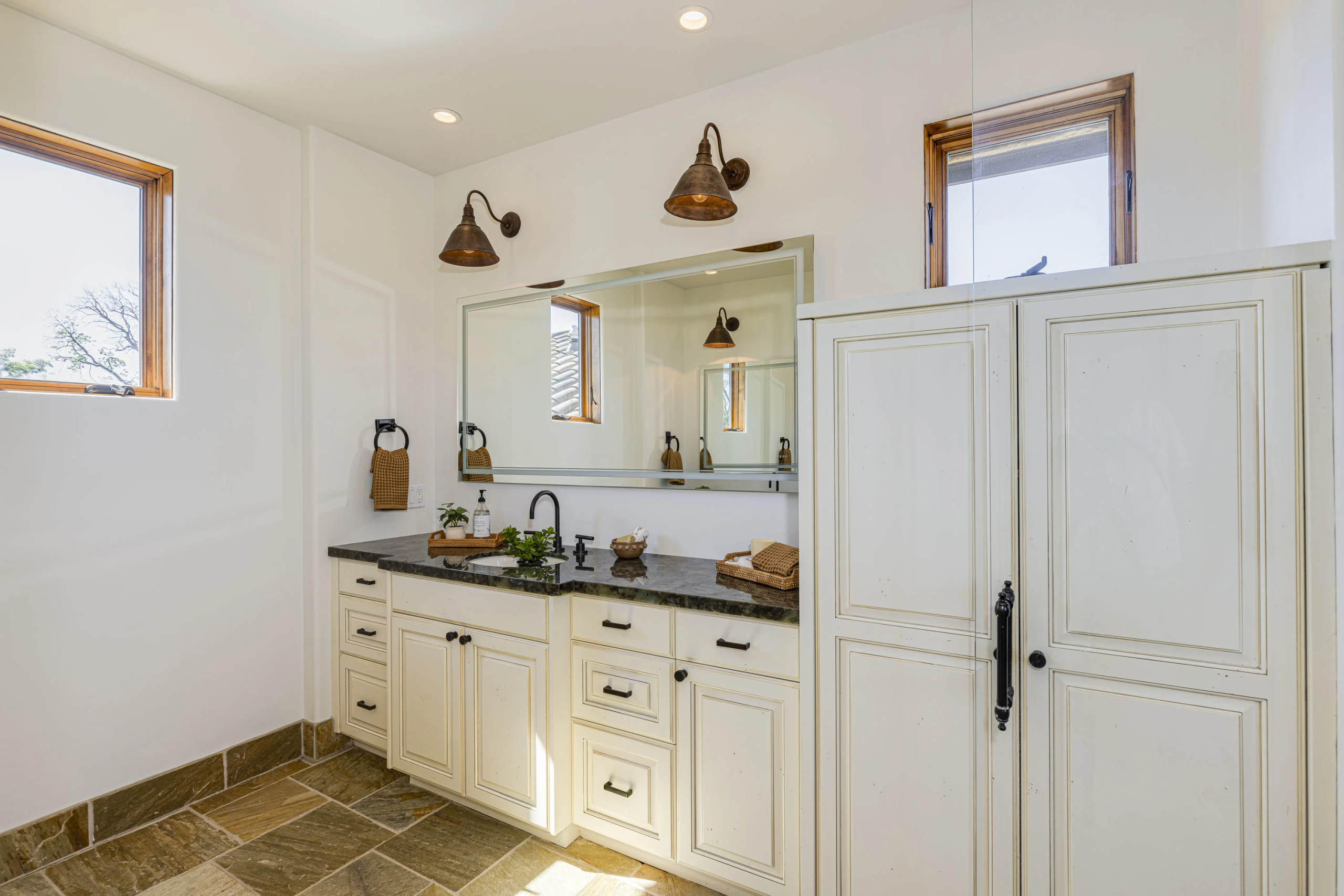 21001 Broadway | Sonoma, California | Luxury Real Estate | Concierge Auctions