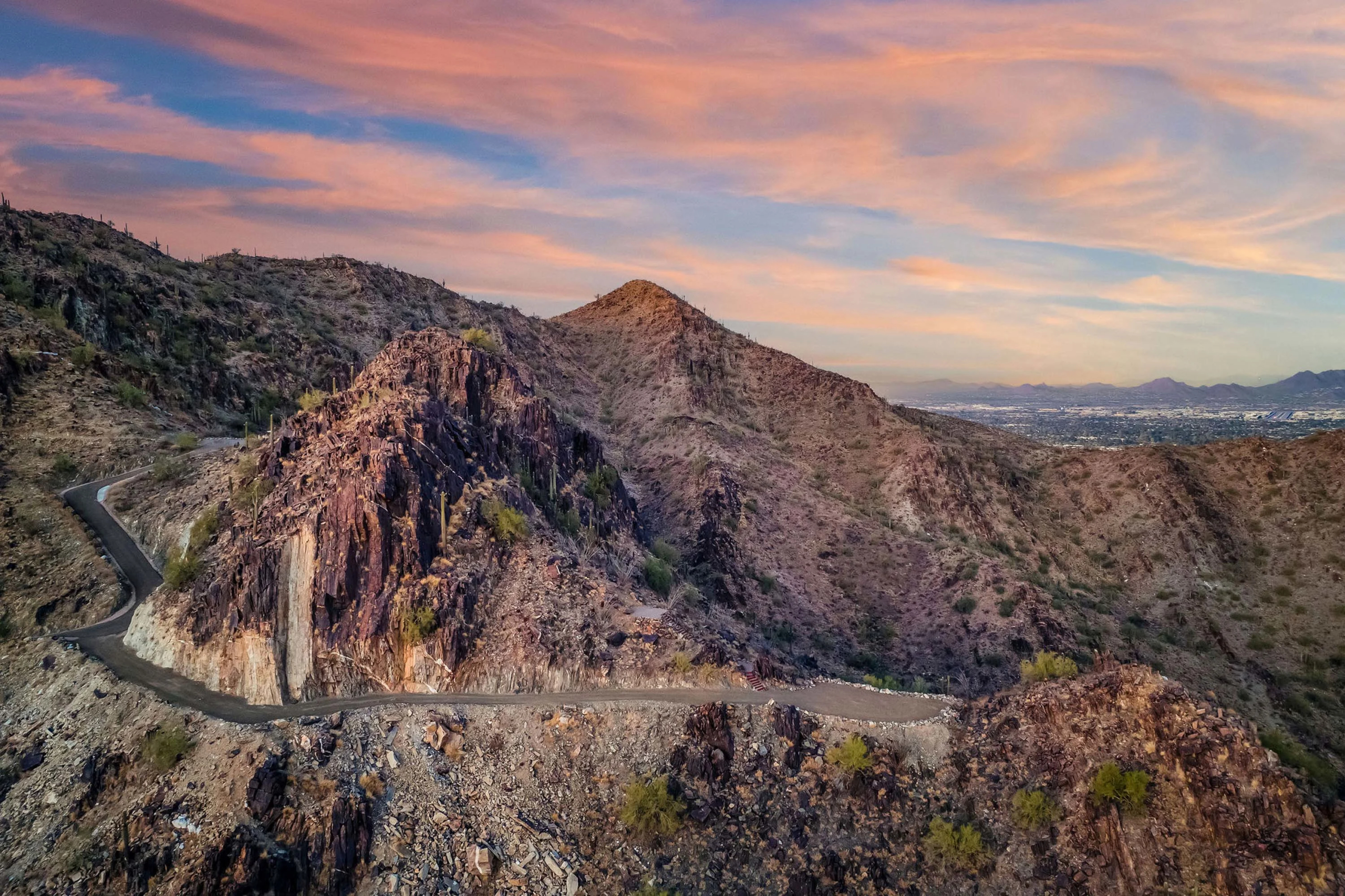 Saddleridge | 7540 (Lot 205) North Red Ledge Drive, Paradise Valley, Phoenix Area, Arizona | Luxury Auction | Concierge Auctions