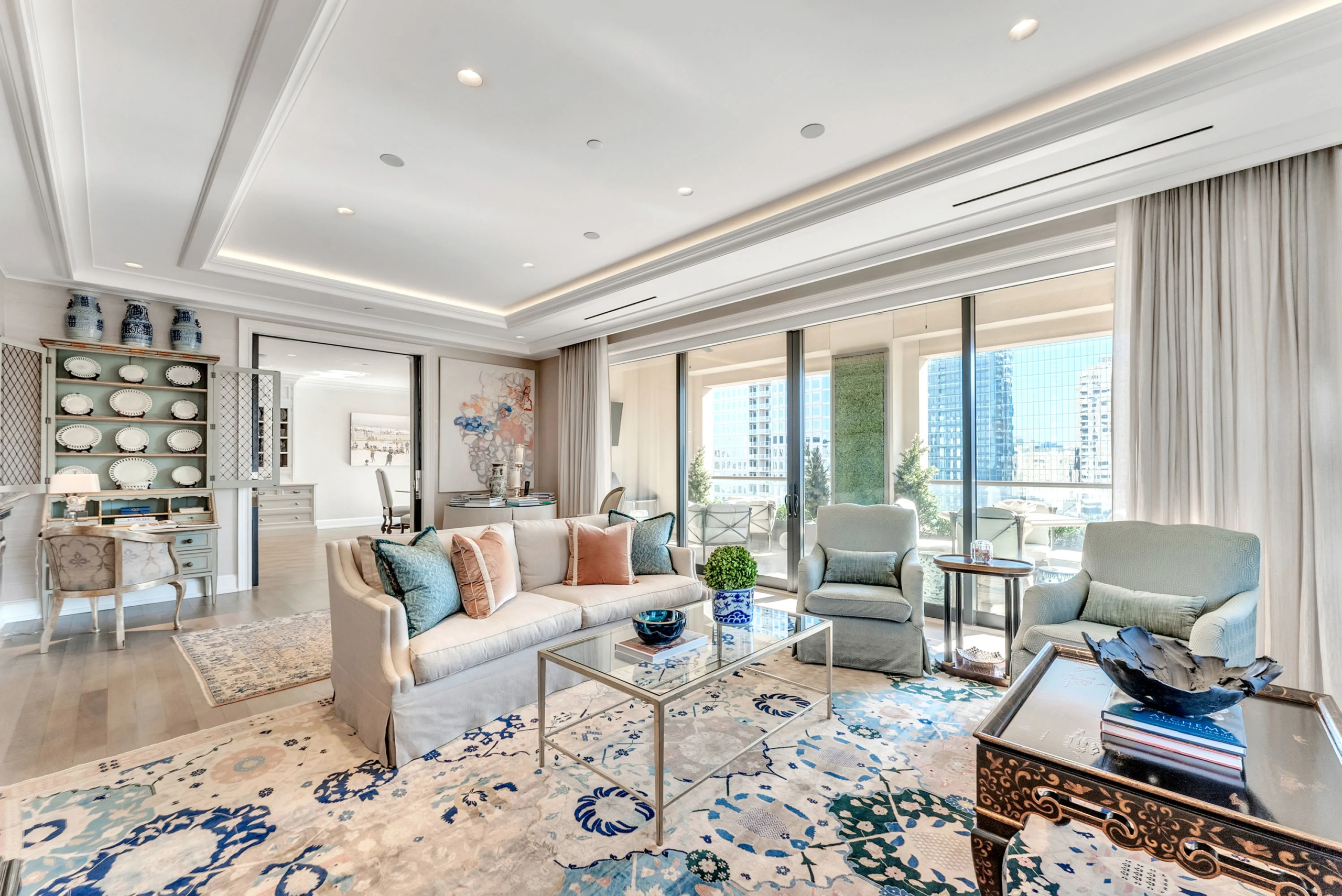 2300 Wolf Street #8BC, Dallas, TX | Luxury Real Estate | Concierge Auctions