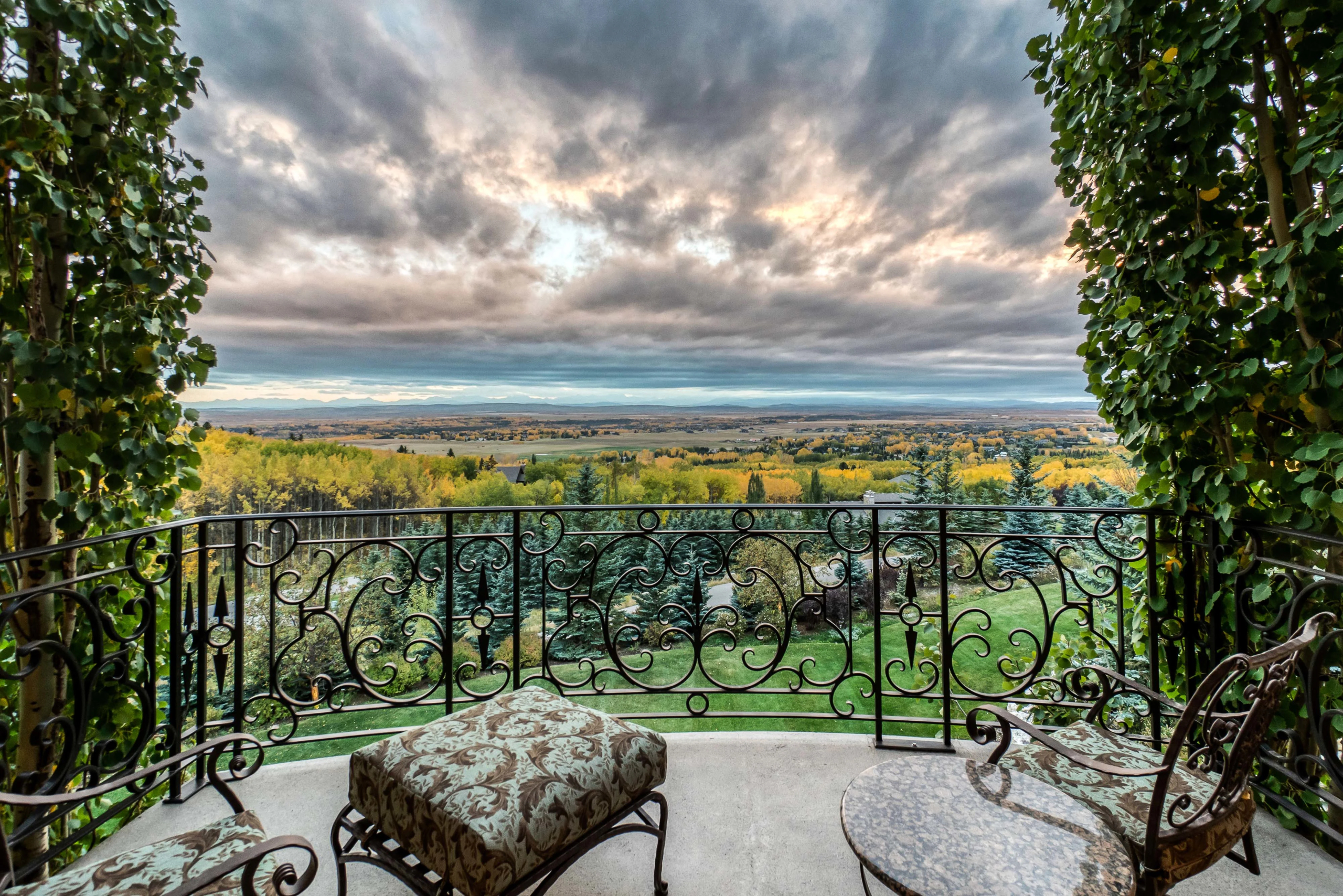 25130 Escarpment Ridge View | Calgary, AB, Canada | Luxury Real Estate