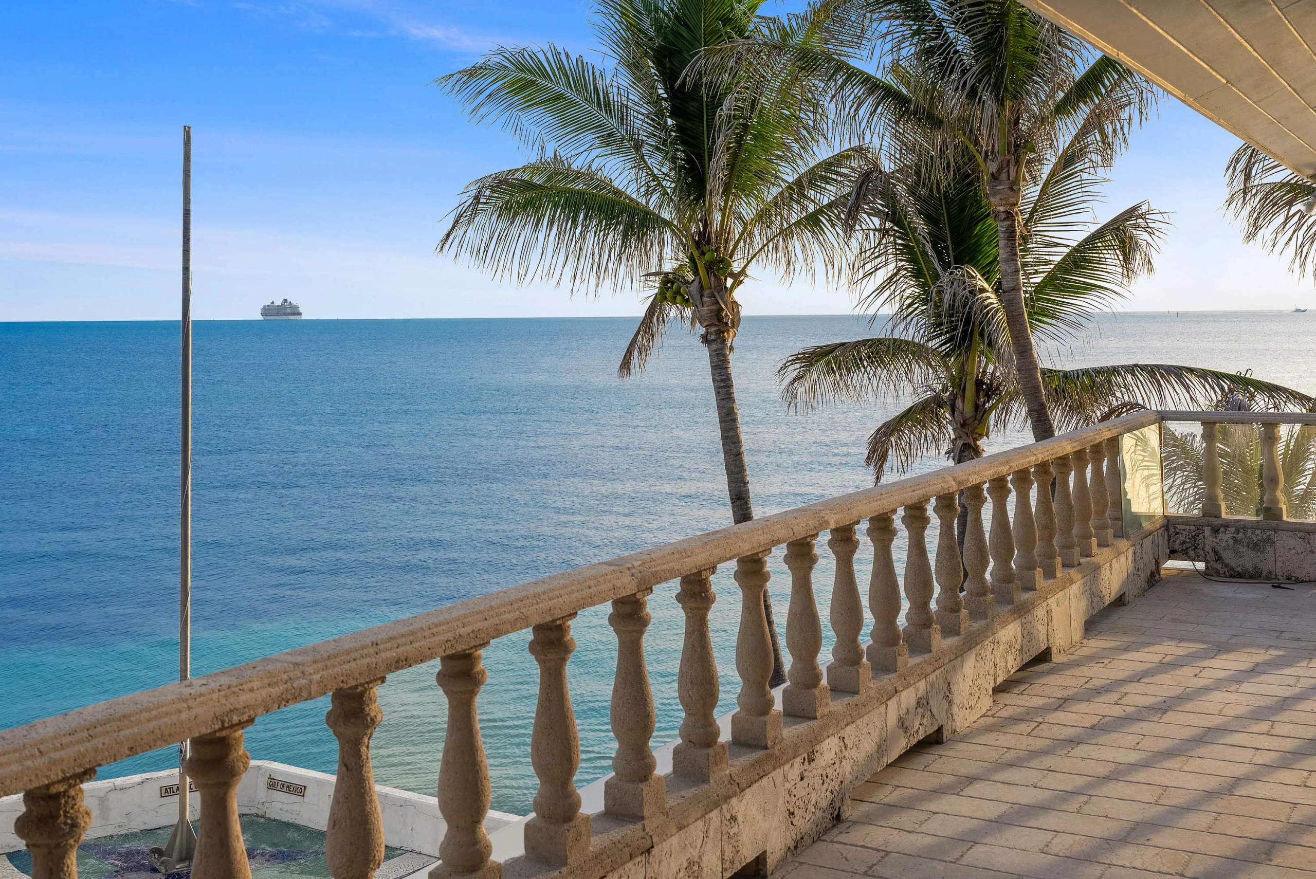The Southernmost Southernmost house of the Continental United States | 400 South Street, Key West, Florida | Luxury Real Estate | Concierge Auctions
