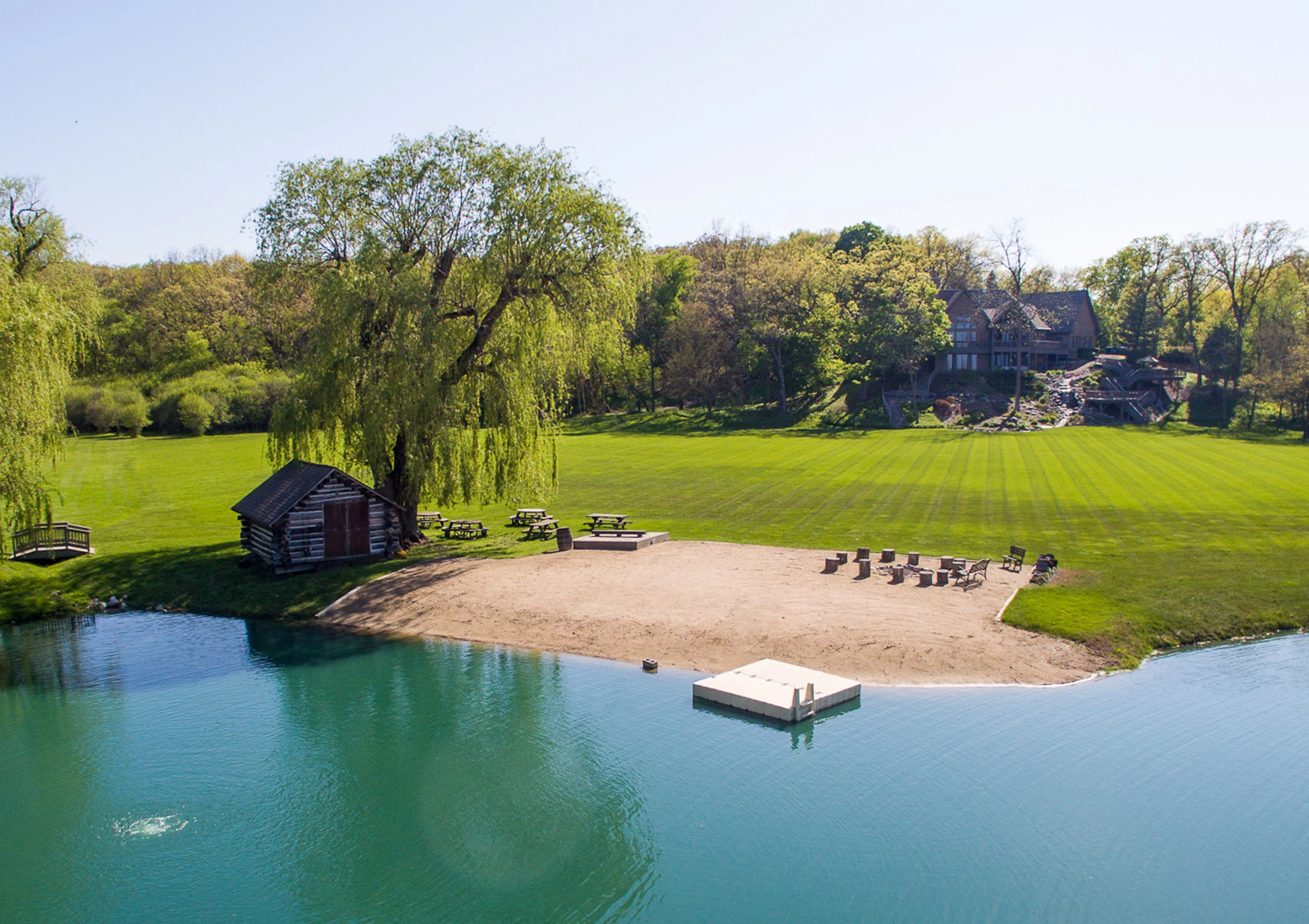 Crystal Lake, IL, US | Concierge Auctions