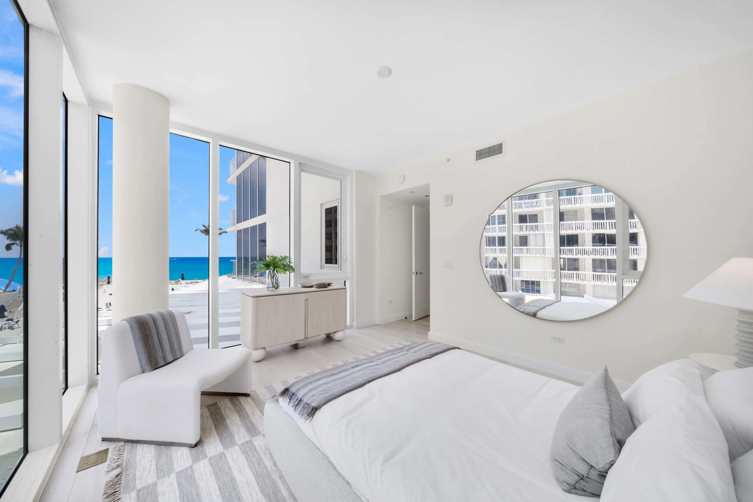 3550 South Ocean Boulevard, 2B, South Palm Beach, Florida | Luxury Real Estate | Concierge Auctions