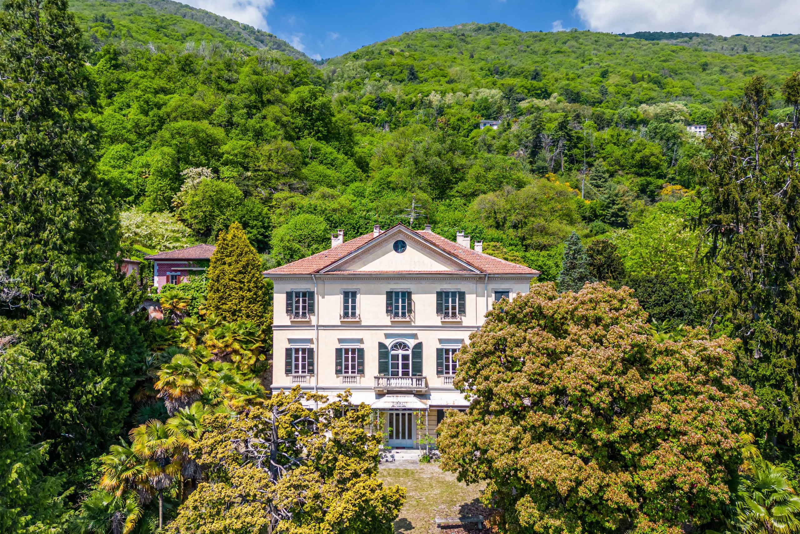 Villa la Solitudine, Lake Maggiore, Oggebbio, Piedmont, Italy | Luxury Real Estate | Concierge Auctions