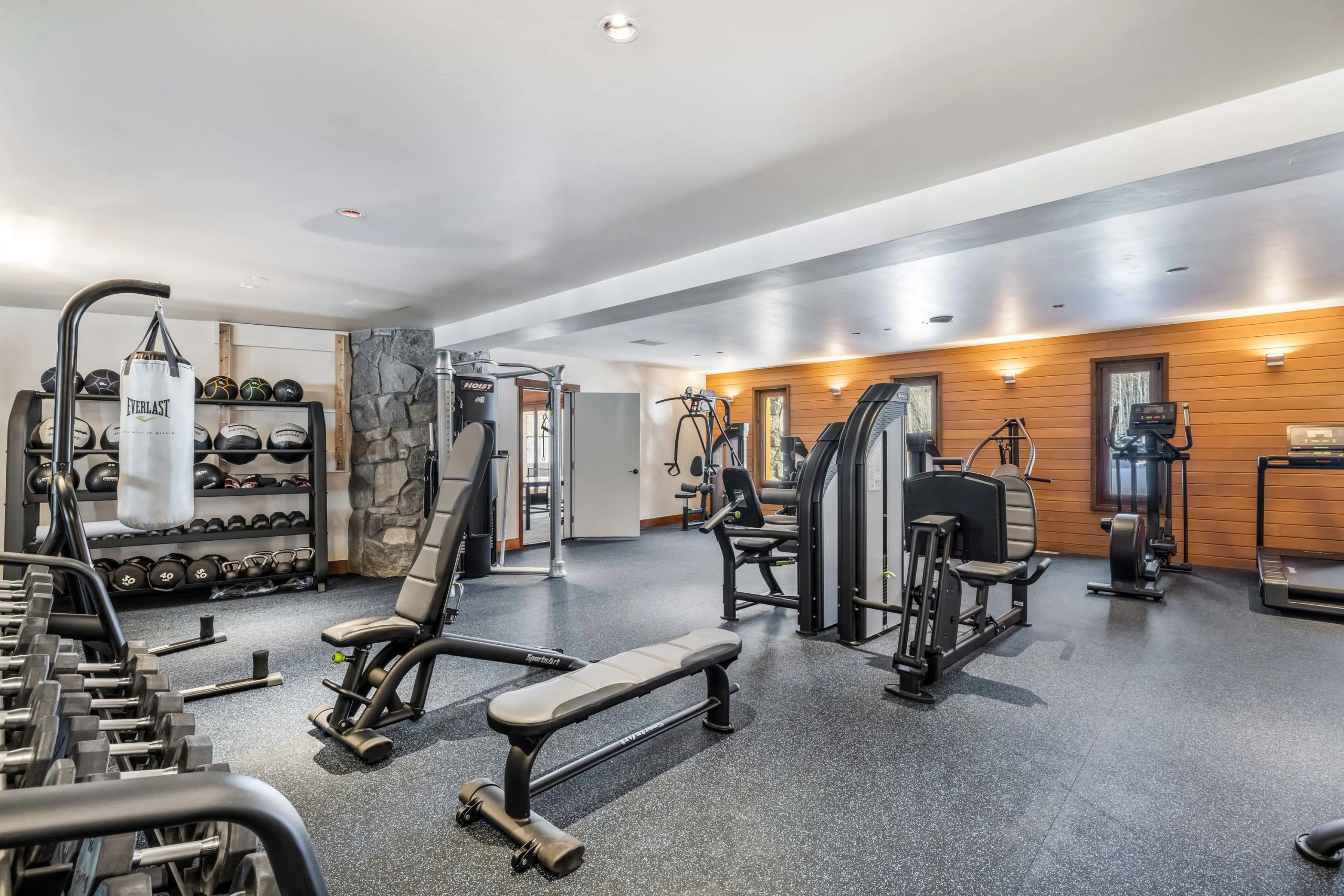 Coyote Lodge | Casteel Creek Entertainment Venue | Luxury Real Estate | Concierge Auctions 